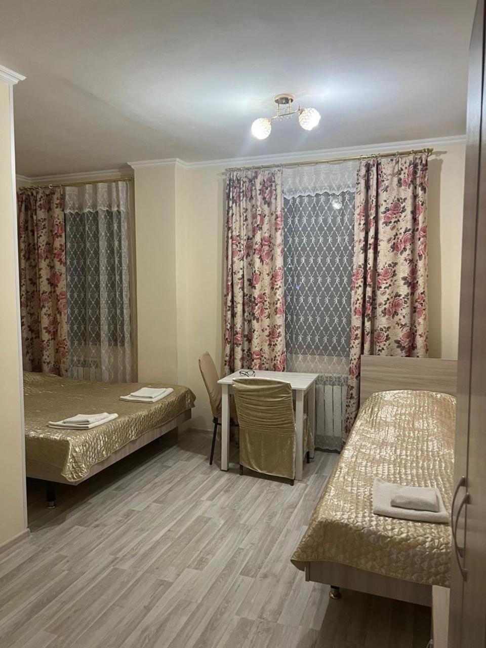 Талисман Hotel Aktau  Bagian luar foto